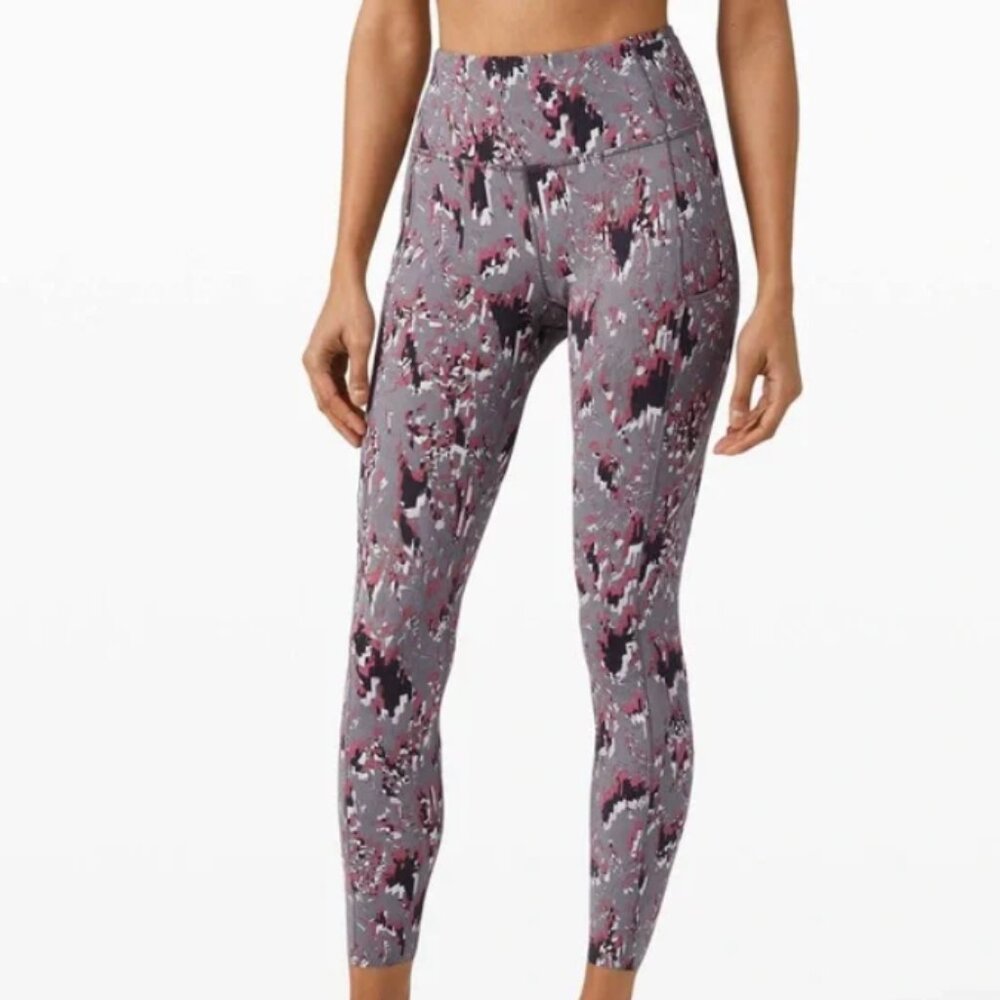 Lululemon Fast and Free High-Rise Leggings 25" Size 6 SOLD OUT Tights